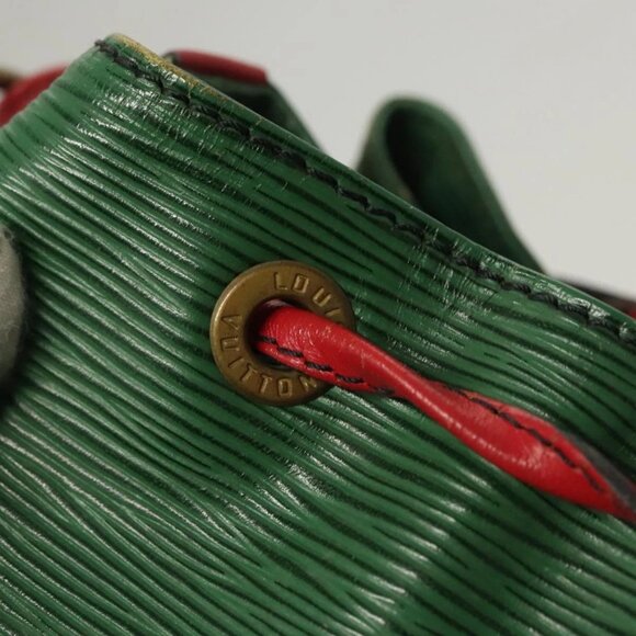 LOUIS VUITTON Epi Petit Noe Shoulder Bag Bicolor Green Red - Picture 13 of 16